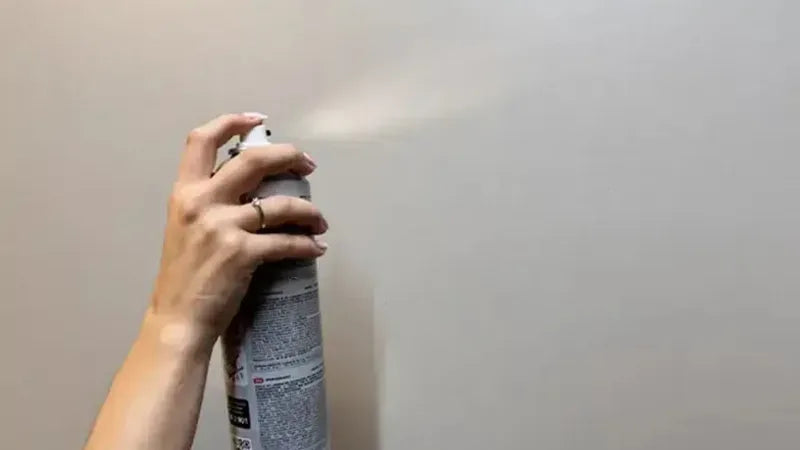 Klej kontaktowy w sprayu