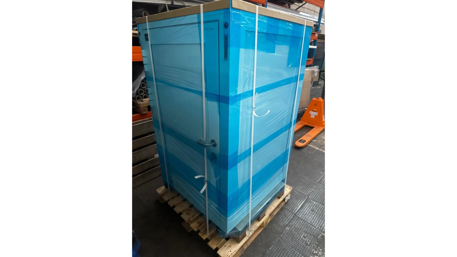 Zabezpieczona na czas transportu - zdjęcie 1